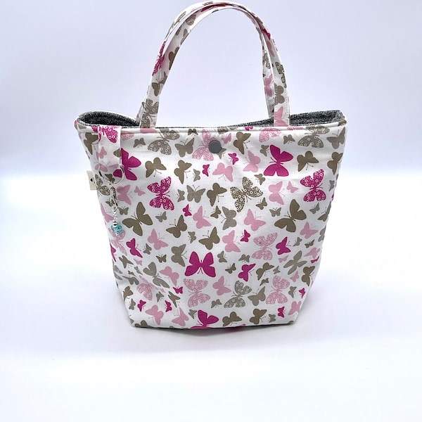 Projekttasche Bobbeltasche  Schmetterlinge rosa - Stricktasche für unterwegs - Handarbeitstasche für Wolle - Geschenke für Strickfans