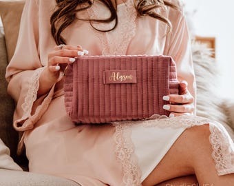 Personalized Makeup Bag,  Velvet Cosmetic Bag, Travel Toiletry Bag, Makeup Organizer, Bridesmaid Gifts, Gift for Her, Mother's Day Gift