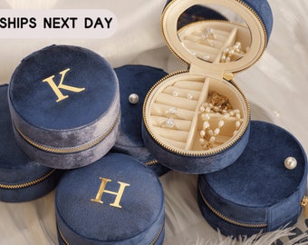 Custom Name Velvet Travel Jewelry Case • Personalized Jewelry Box • Personalized Bridesmaid Wedding Favors • Birthday Gift • Christmas Gift