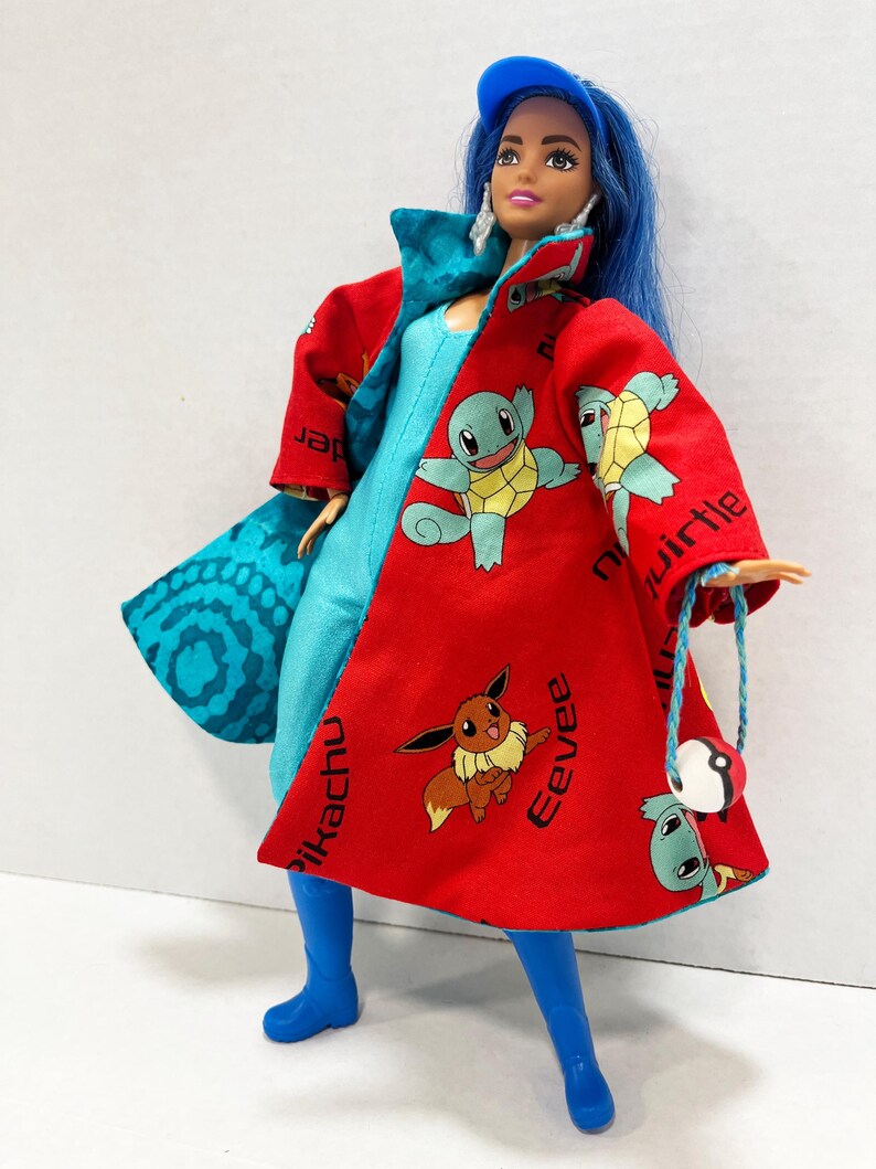 OOAK Rescue Doll - Pokemon Inspired Water Type Trainer with Squirtle and Croconaw bild 7