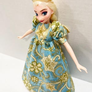 OOAK Rescue Doll - Disney Inspired Queen Elsa Christmas Morning bild 11