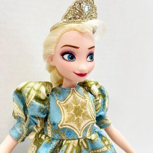 OOAK Rescue Doll - Disney Inspired Queen Elsa Christmas Morning bild 4