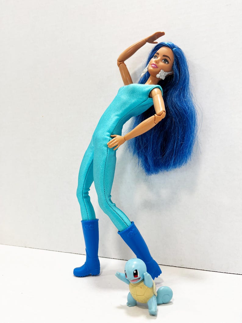 OOAK Rescue Doll - Pokemon Inspired Water Type Trainer with Squirtle and Croconaw bild 18