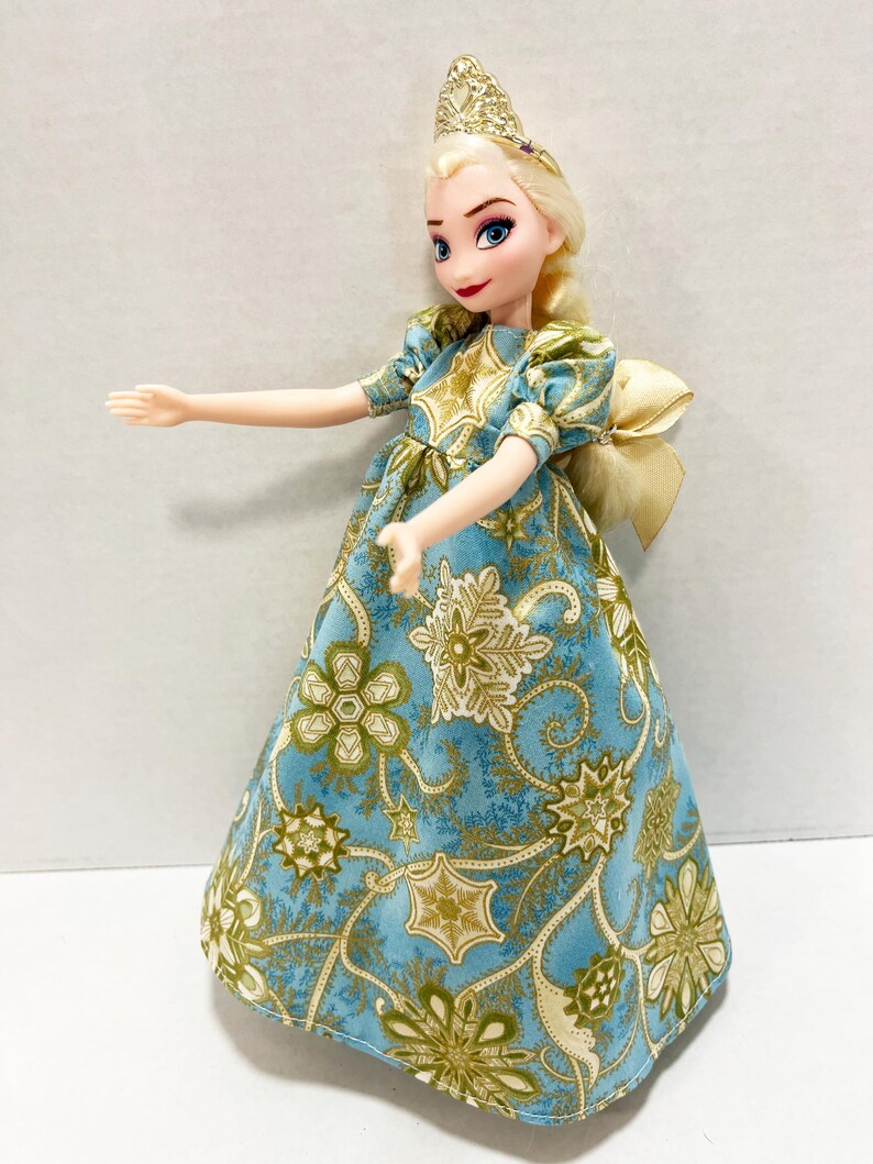 OOAK Rescue Doll - Disney Inspired Queen Elsa Christmas Morning bild 10