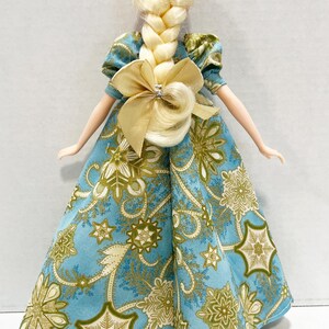 OOAK Rescue Doll - Disney Inspired Queen Elsa Christmas Morning bild 14