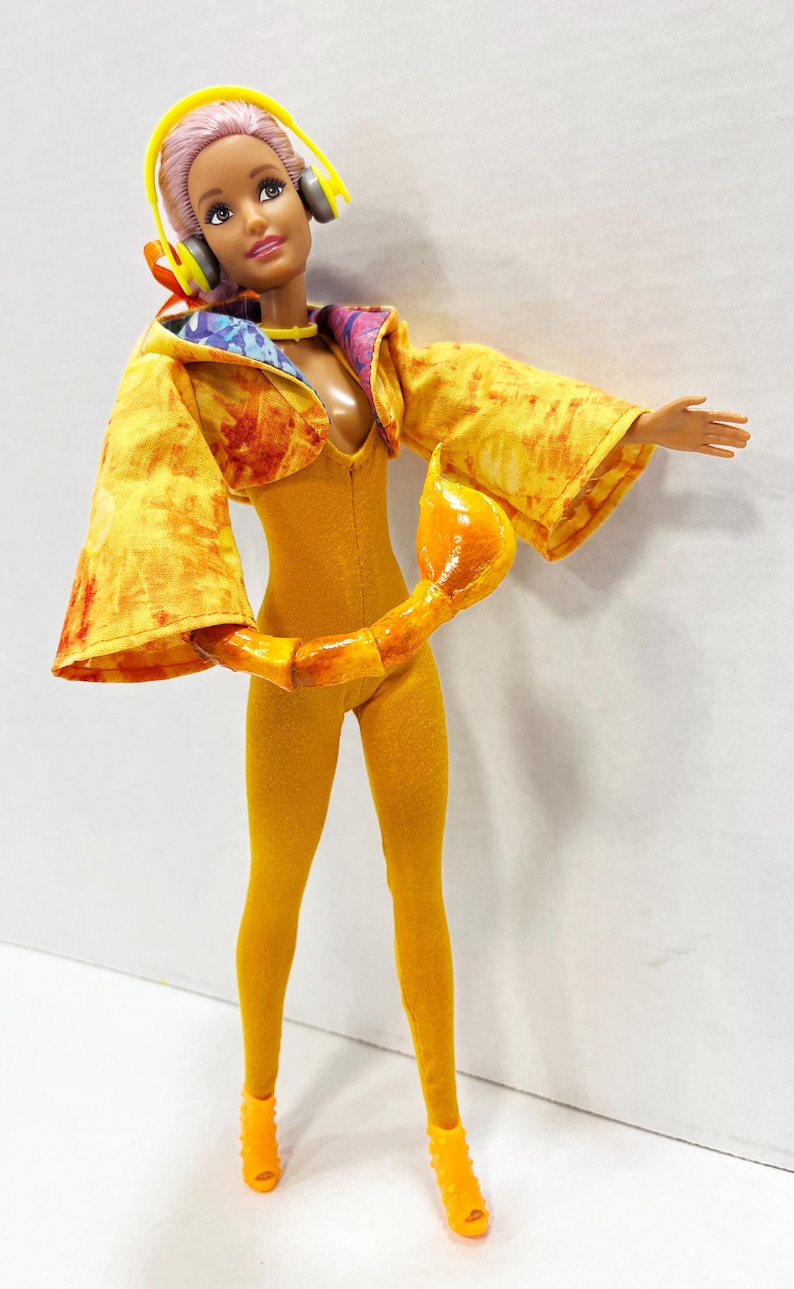 OOAK Rescue Doll - The Stinger Bild 1
