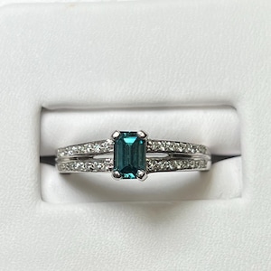 14K White Gold Blue Diamond Split Shank Ring - 0.59ct Emerald Cut Blue Diamond - 0.40ct Natural Round Diamonds - Vintage, Estate Jewelry