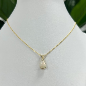14K Yellow Gold Opal Necklace: Pear Shape Gemstone Pendant