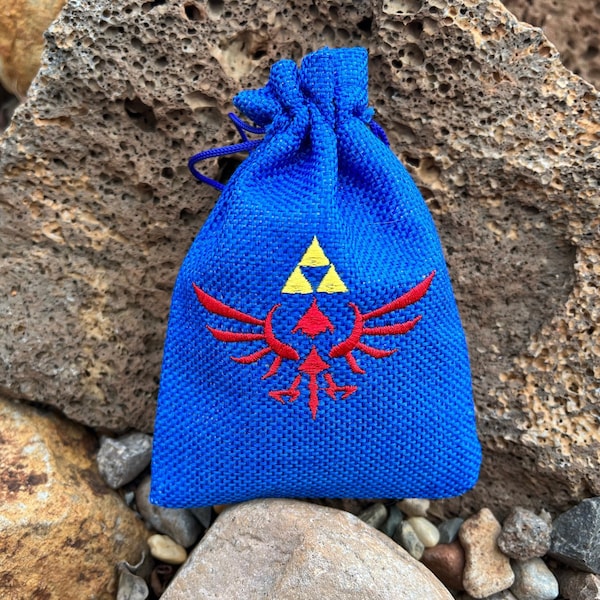 Hylian Shield Embroidered DnD Dice Bag, Zelda Inspired D&D Dice Pouch, TLOZ Royal Crest Embroidery, Dungeons and Dragons Geek Gift