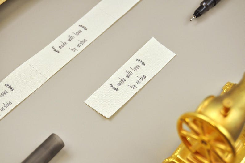 Small quantity eco friendly woven labels