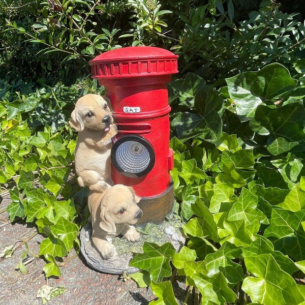 LED Solar Powered  Garden Ornament Puppies Post Mail Animal Garden Decor  Patio Lamp Balcony Door Entrance