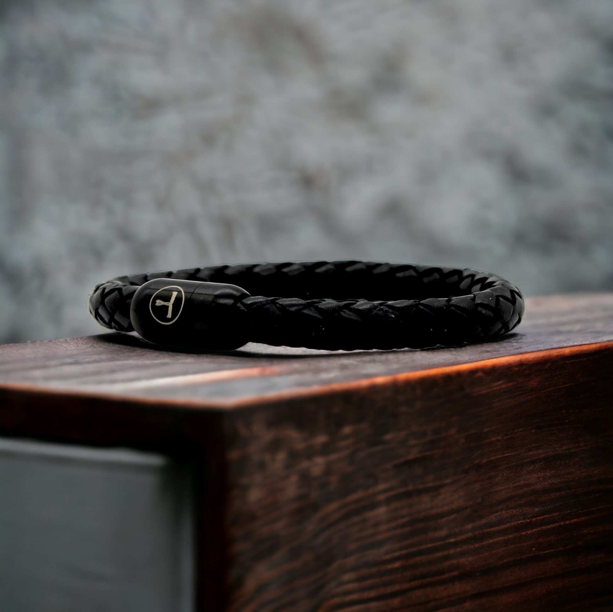 Gordon 2024 leather bracelet