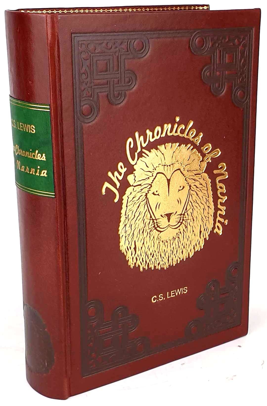 Amazon.com: The Chronicles of Narnia: 9780020442806: Lewis