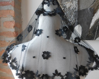 Vintage Veil Woman Black Soft Lace Church Veil 50s