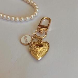 Mom Heart Locket Keychain | Bag Charm | Personalised Gift | Photo Locket | Custom Keychain | Mothers Day