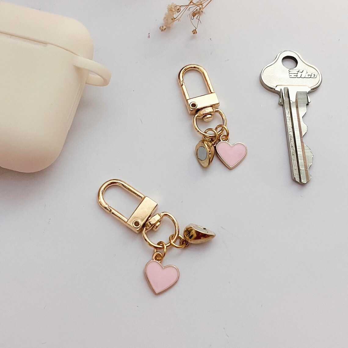 Connecting Magnetic Heart Friendship / Couples Keychain Charms Set ...