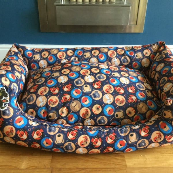 Large Blue Rossi Design Dog Bed