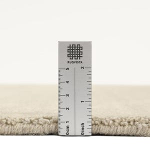 Ruler Coin Rug Solid Greige Colour Hand Knotted Modern Handloom Fringes 100% Wool Hand ...
