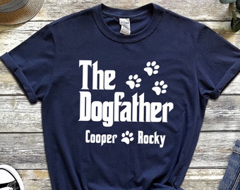 Camisa personalizada de The Dogfather, camiseta de hombre dueño de perro, regalo de amante de perros, camisa con estampado de patas, regalo de cumpleaños para padre, camisa de regalo del Día del Padre