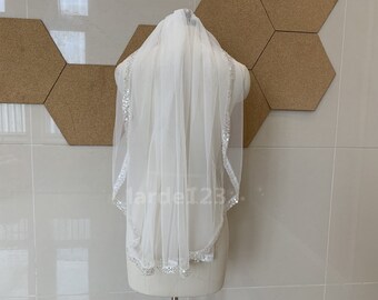 Elegant Bridal Ivory Sequined Veil, Women's Wedding White Sequin Trim Veil, Single Layer Cropped Wedding Sequined Veil