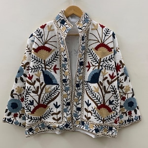 Handmade TNT Vintage Suzani Winter Short Jacket | Embroidered Suzani Jackets | Winter Suzani Coat | One Size | Party Wear Coat |Gift For Her