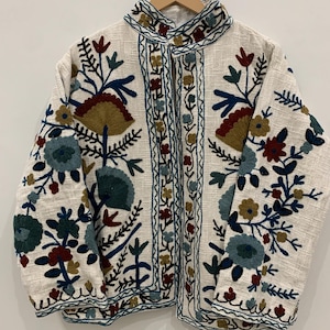 Handmade TNT Vintage Suzani Winter Short Jacket | Embroidered Suzani Jackets | Winter Suzani Coat | One Size | Party Wear Coat |Gift For Her