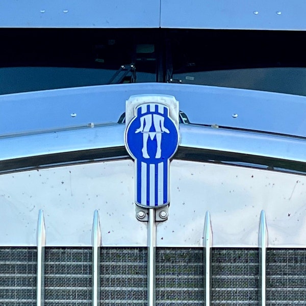 Kenworth Panty dropper Emblem Decal