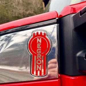 T-660 & T-680 Kenworth Panty dropper or custom side decals