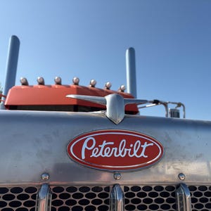 Peterbilt Emblem Decal