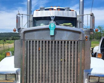 thumbnail image 2 of KENWORTH TRUCKS KWHOPPER Double-Sided Embroidered Fabric Keychain Tag & Patch 2 of 4