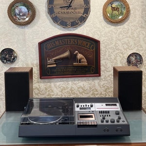 Vintage Wega KS3341-2 Gramofon z Dual 1236, radiem FM, odtwarzaczem kaset, głośnikami Grundig, w pełni funkcjonalny - Gramofon