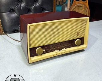 Grundig 88 Radio - Authentic Vintage, Original Classic, Lamp Radio - Immerse in Nostalgia with Grundig 88