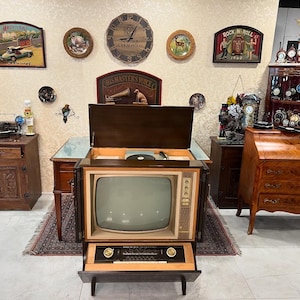 Vintage Philips Tube Radio Music Cabinet with Original FM, Record Player, All Speeds, Excellent Condition