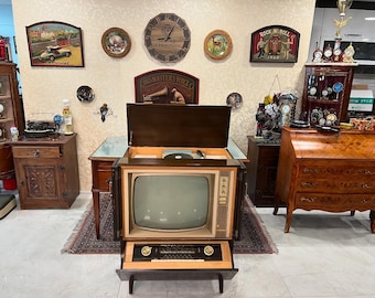 Vintage Philips Tube Radio Music Cabinet with Original FM, Record Player, All Speeds, Excellent Condition