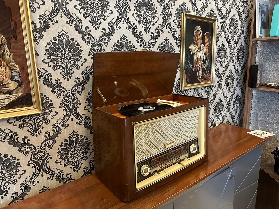 Philips Jupiter Radio and Turntable | Orjinal Old Radio