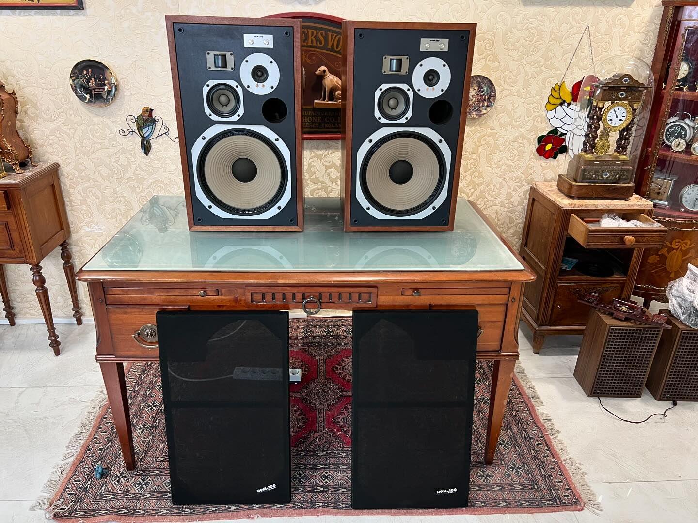 Pioneer HPM-100 スピーカーシステム 皆さん、こんにちは。初めてスピーカーを買う者です。これは