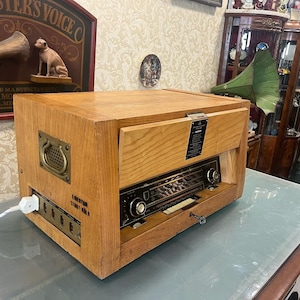 Ultra Rare 1954 Siemens School Radio | Tube Radio with Original FM | Excellent Condition