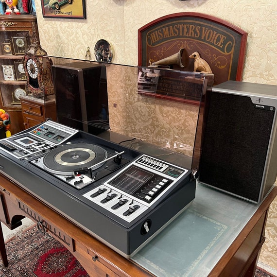 アンティーク Rosita ステレオ コンボ ターンテーブル | デュアル 1222