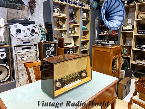 Vintage Loewe Opta Luna Radio | Original Old Radio | Antique Radio