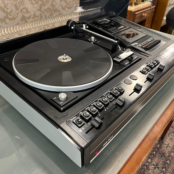 Vintage Siemens RS 331 Record Player With Dual 1236, FM Radio
