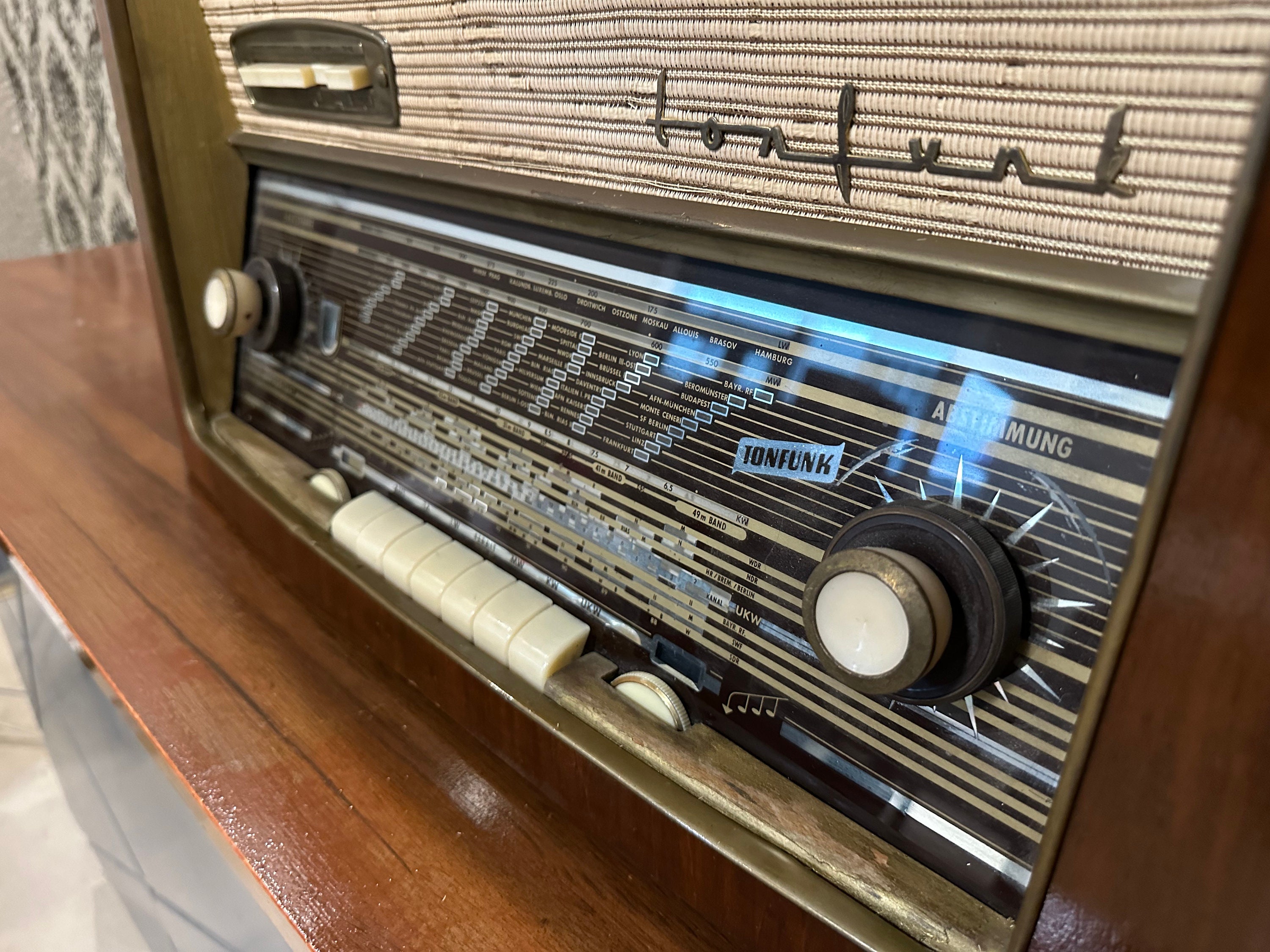 Buy wholesale Tonfunk from 1956: Vintage Bluetooth radio