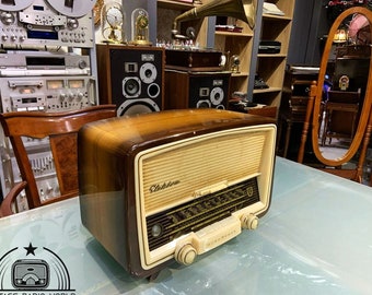 Vintage 1958 SONY TR-610 Portable Radio, Red Plastic Cabinet, No