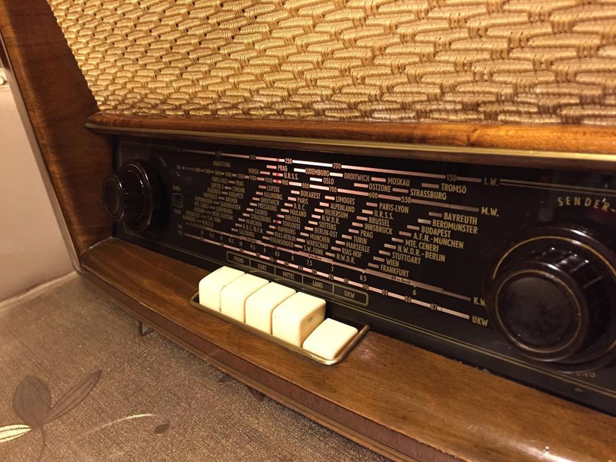 Braun 300 Radio Vintage Radio Orjinal Old Radio Radio Lamp Radio 