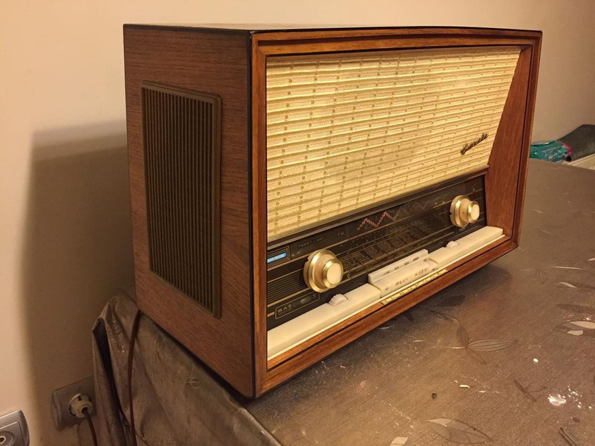 アンティークラジオ2個セット　old radio コレクション Blaupunkt Granada Radio | Vintage Radio | Orjinal Old Radio