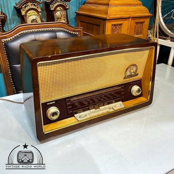 Loewe Opta Radio Vintage Radio Orjinal Old Radio Etsy