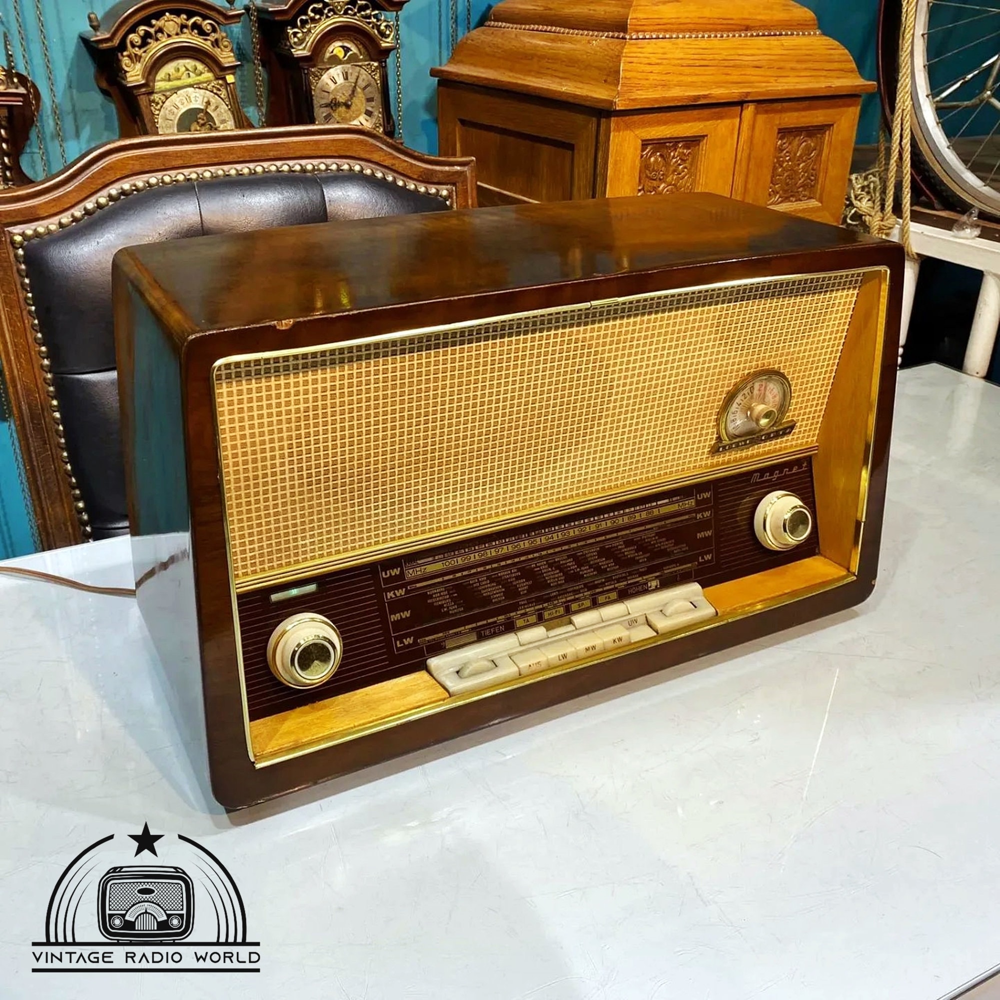 Radio ITT Pony 300 Vintage Band LW-AM(MW) Années 1960-1980 Déco
