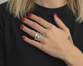 Unisex adjustable silver ring, wide 925 sterling band with hammered organic texture, handmade statement jewelry, thumb ring