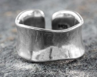 Wide Sterling Silver Adjustable Ring – Handcrafted 925 Silver Band with Organic Wavy Edge, Textured Statement Jewelry Unisex
