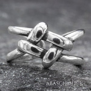 Adjustable silver ring with knot pattern – 925 sterling silver, handmade, 1 cm wide, adjustable size from 54 to 60