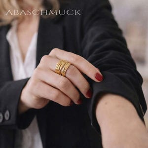 Vergoldeter Silberring mit breitem, welligem Design – moderner Statement-Ring aus 925er Sterlingsilber, verstellbar, offen Design Silberring